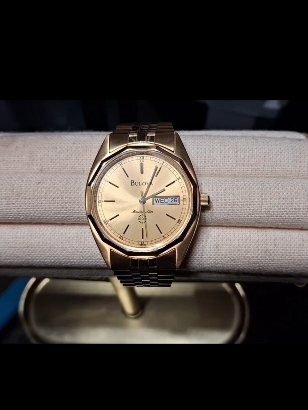 Pristine Vintage Bulova Marine Star 92D25 Watch